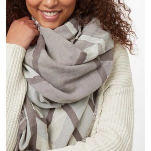 Tentree Cotton Geo Blanket Scarf